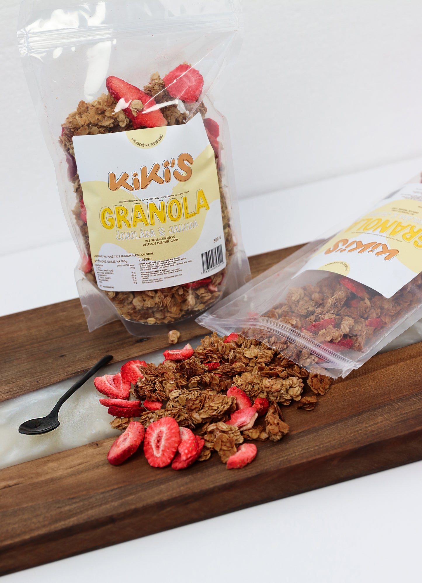 KiKi´S, granola čokoláda&jahoda, 300g